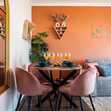 First Line , Cosy And Comfortable + Swimming Pool Torremolinos Bagian luar foto